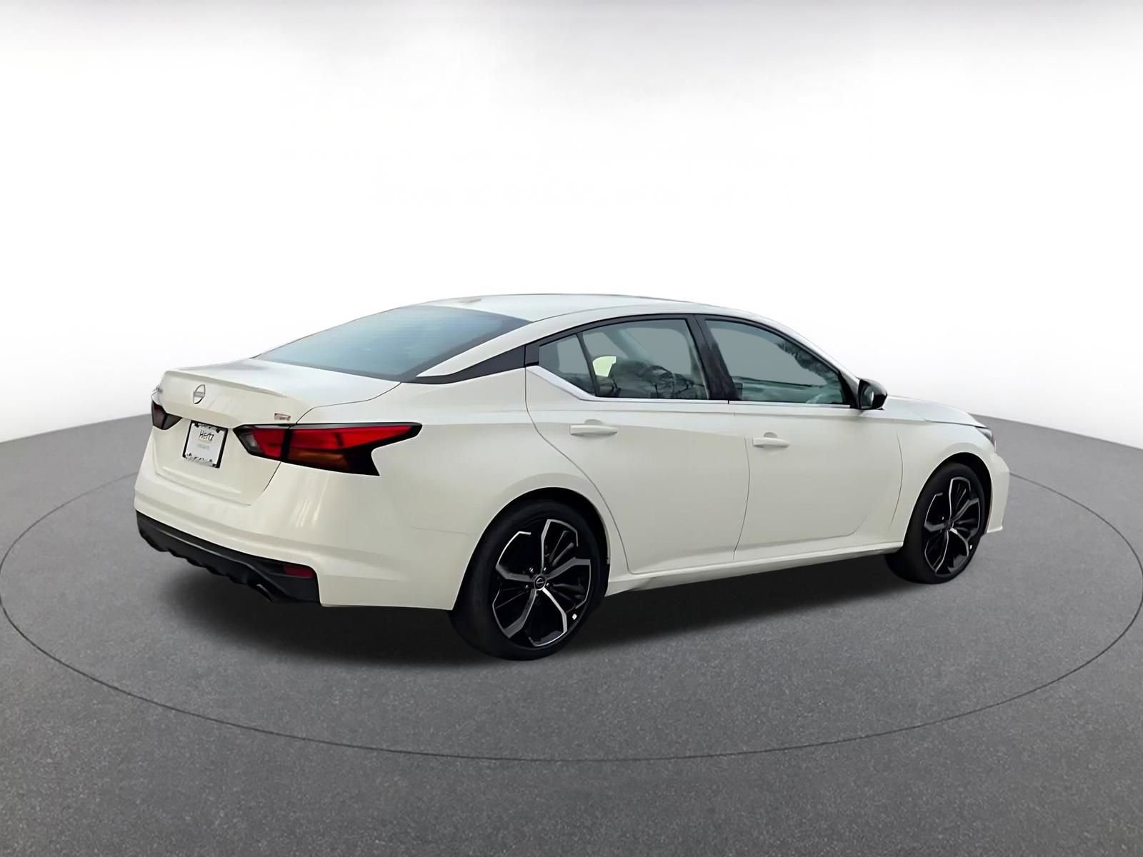 Thumbnail: 2025 Nissan Altima - 15