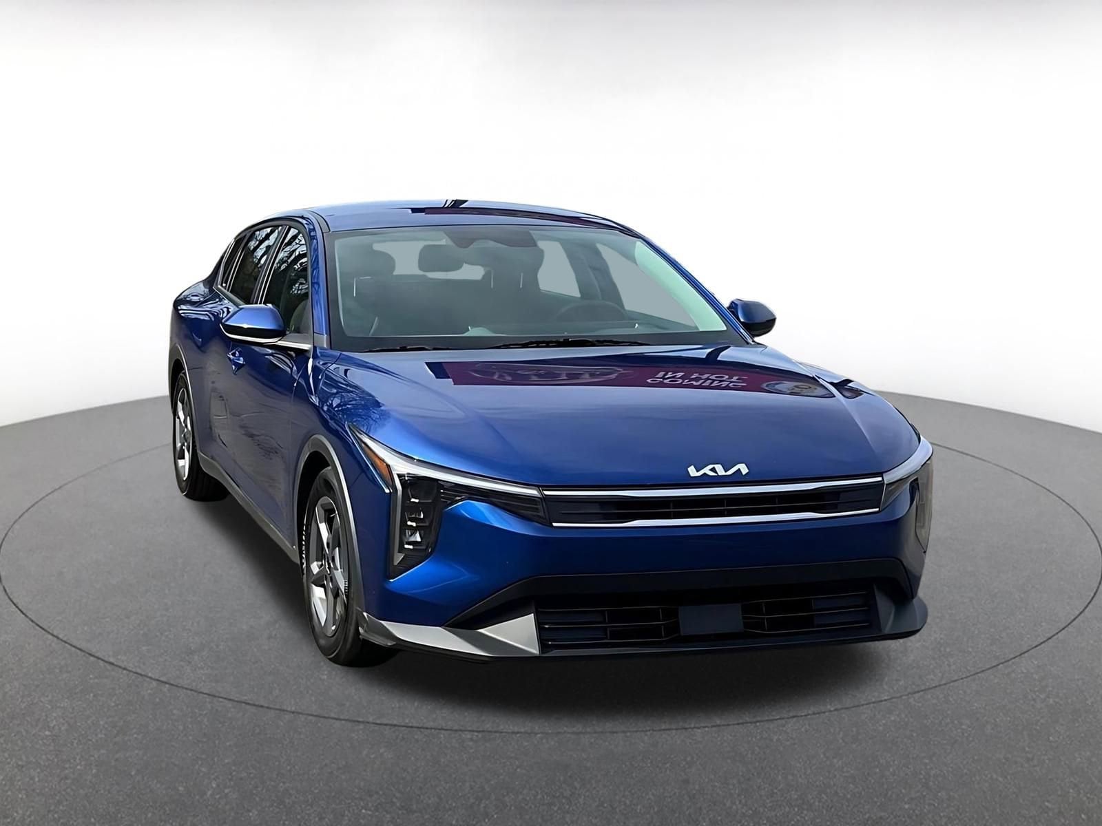 Thumbnail: 2025 Kia K4 - 1