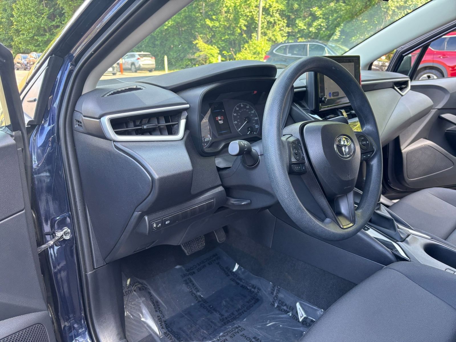 Thumbnail: 2025 Toyota Corolla - 33