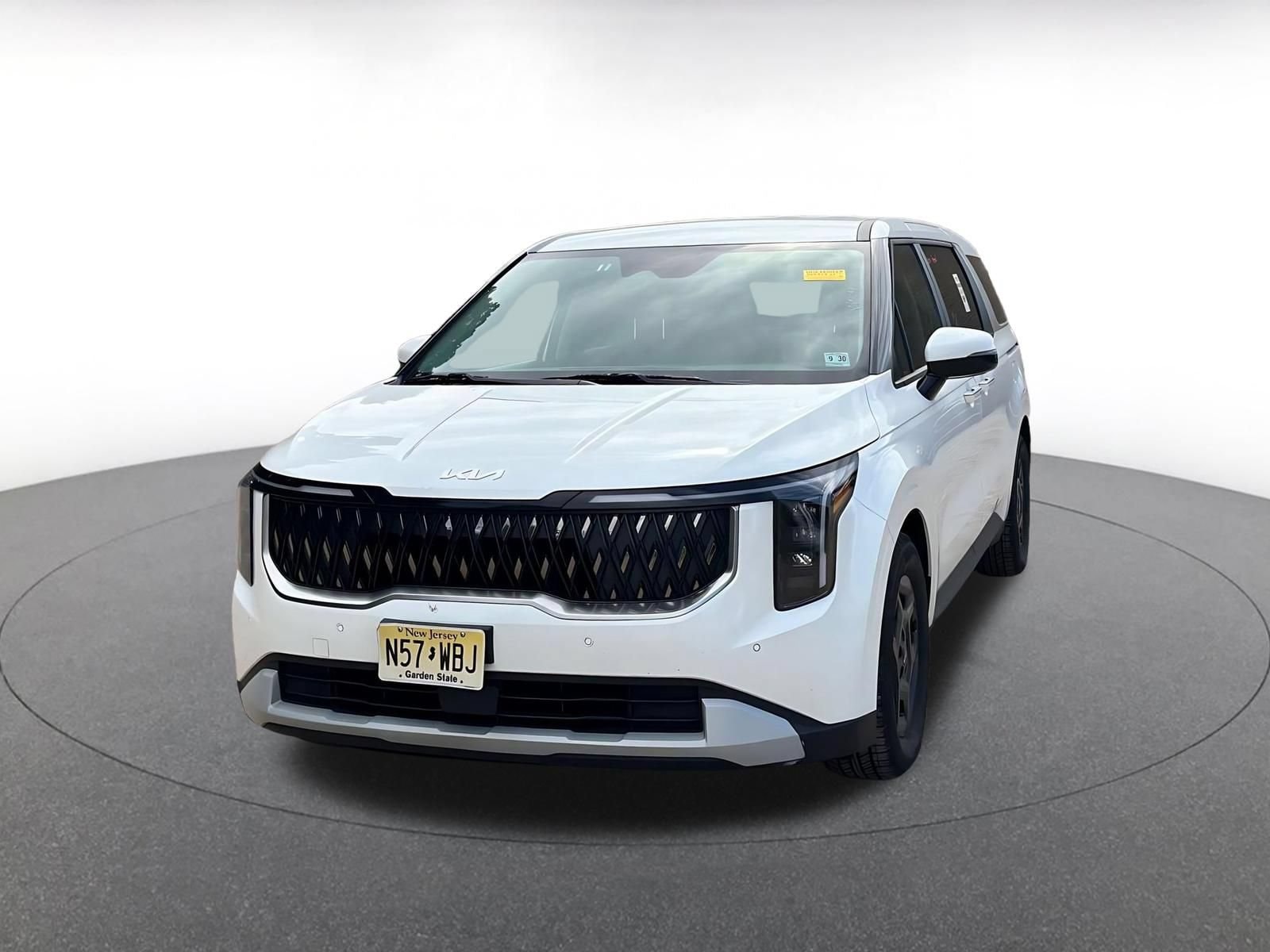 Thumbnail: 2026 Kia Carnival - 3