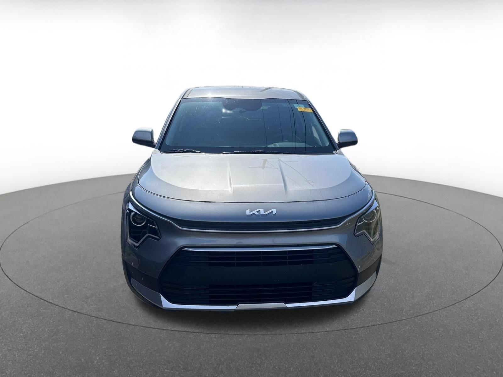 Thumbnail: 2026 Kia Niro - 3