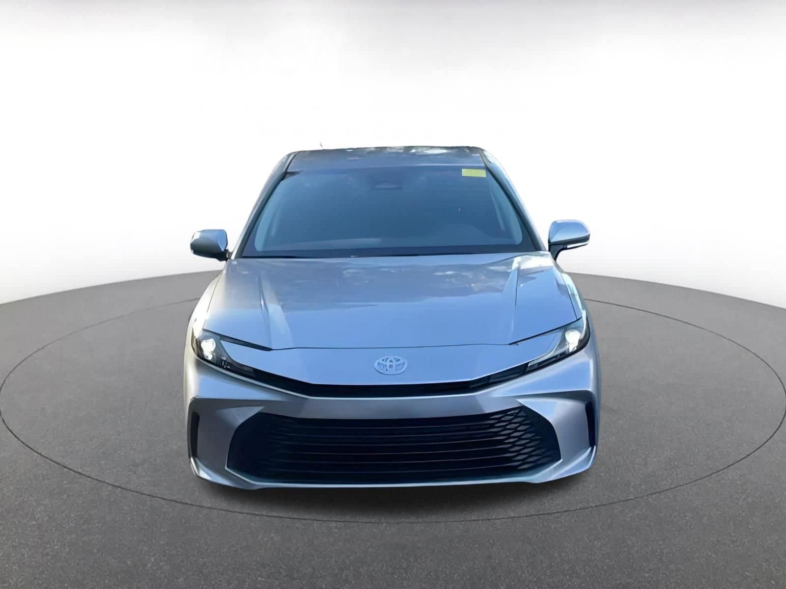 Thumbnail: 2025 Toyota Camry - 3