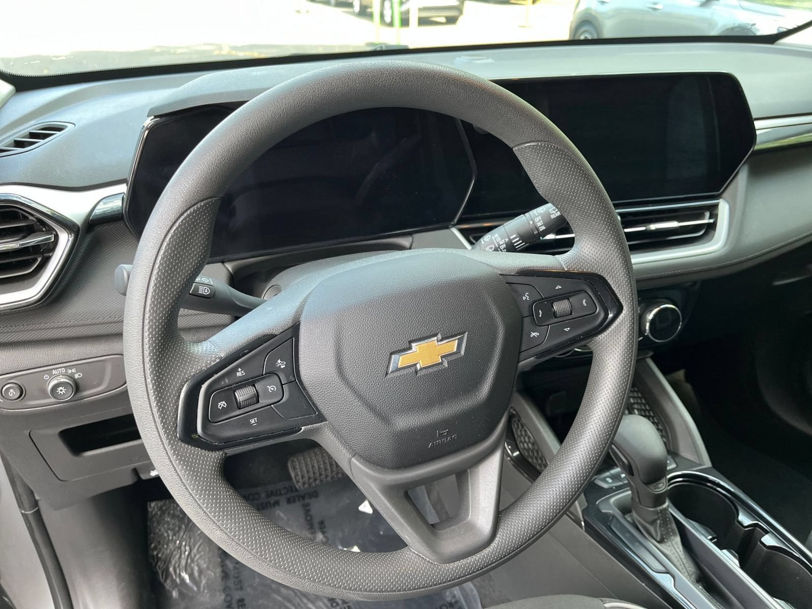 Thumbnail: 2025 Chevrolet TrailBlazer - 27