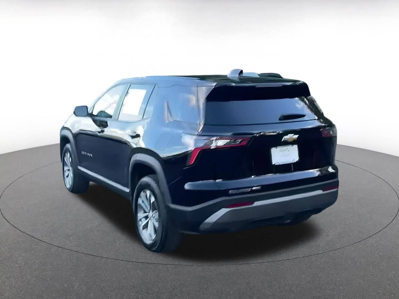 Thumbnail: 2025 Chevrolet Equinox - 11