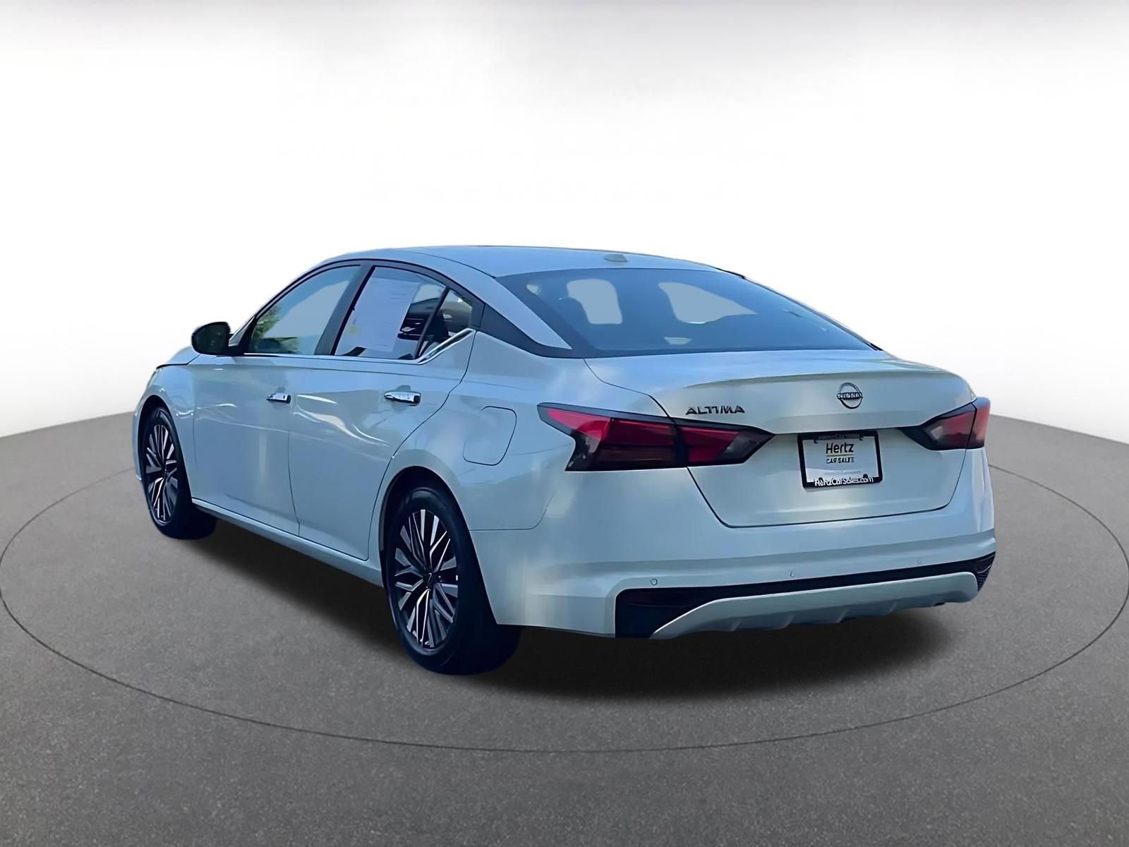 Thumbnail: 2025 Nissan Altima - 11