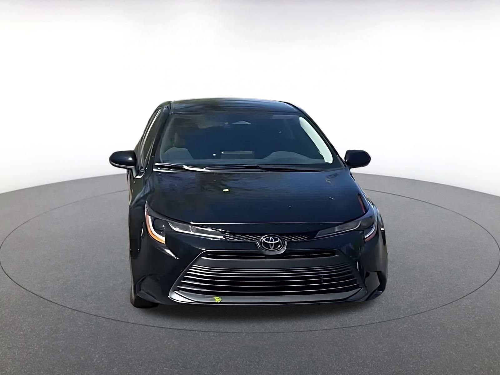 Thumbnail: 2025 Toyota Corolla - 4