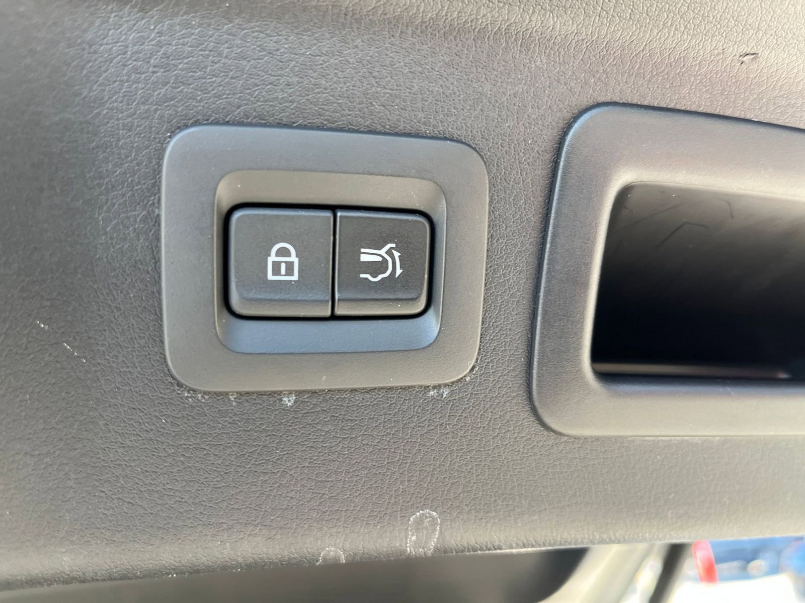 Thumbnail: 2025 Mazda CX-90 - 22