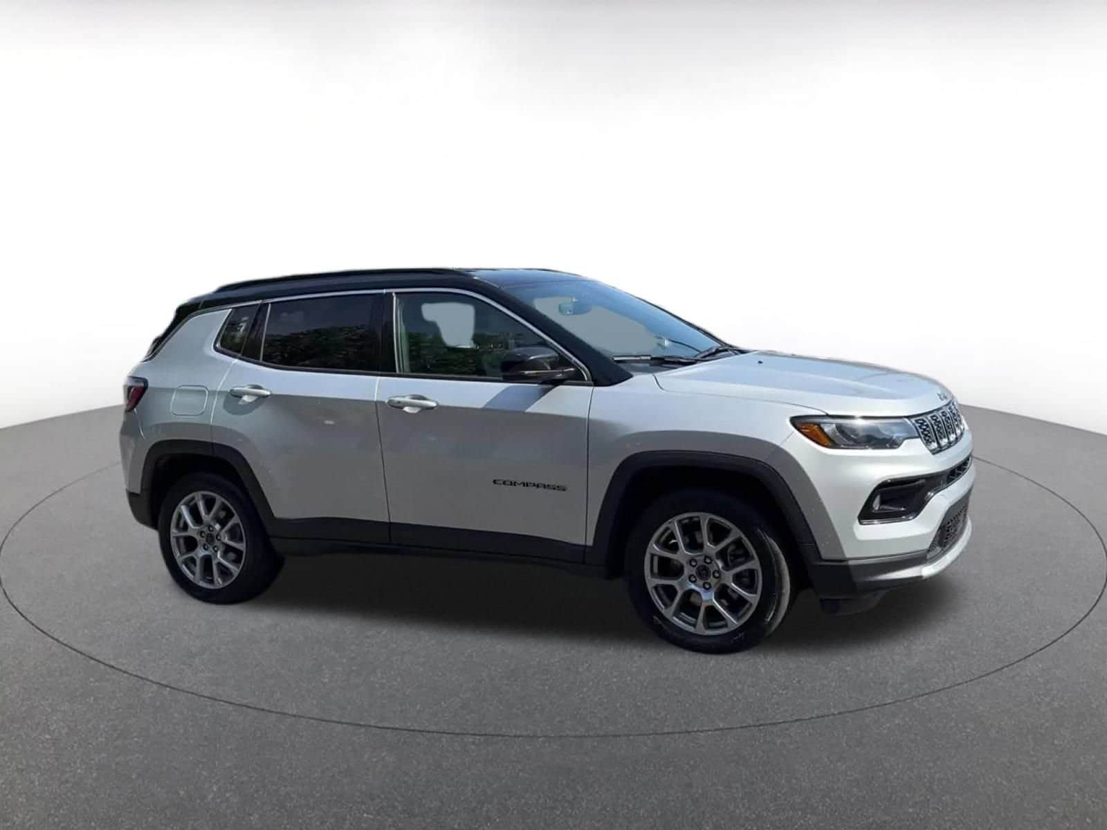 Thumbnail: 2025 Jeep Compass - 2