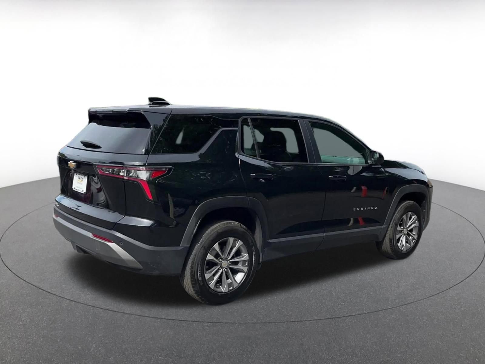 Thumbnail: 2025 Chevrolet Equinox - 15