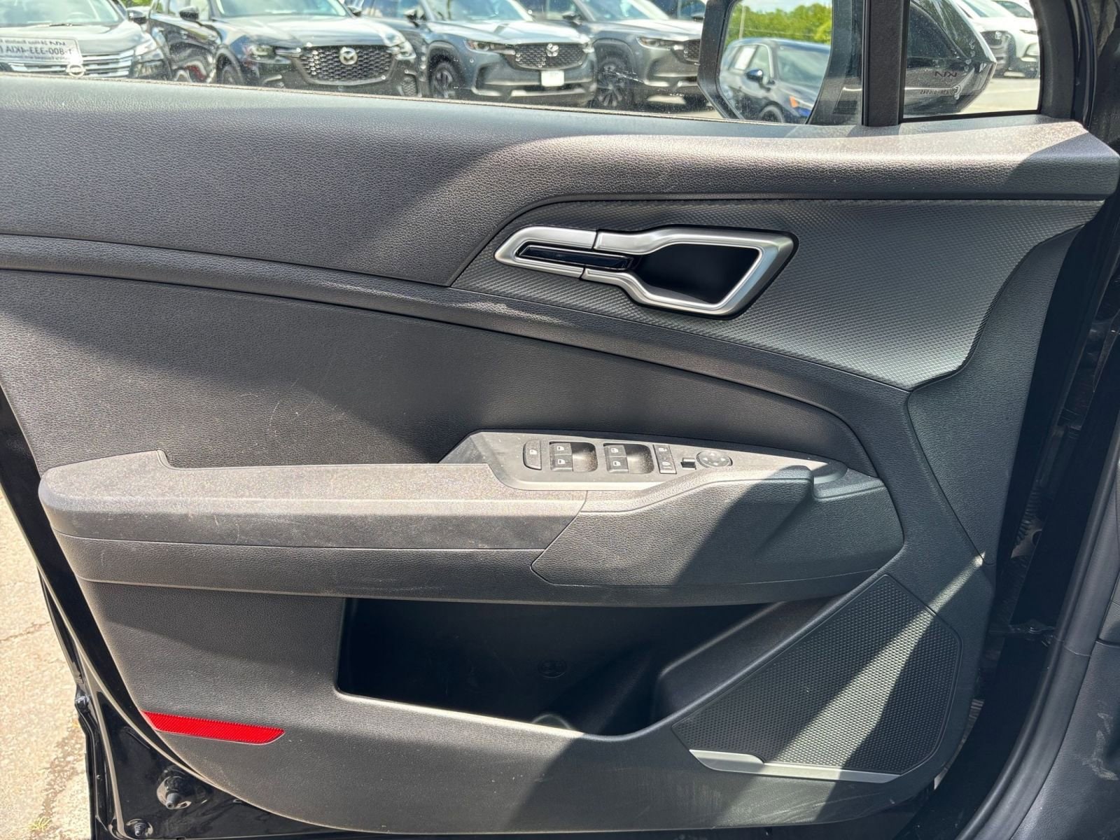 Thumbnail: 2025 Kia Sportage - 18