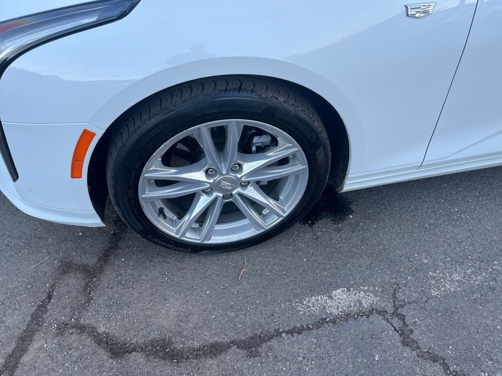 Thumbnail: 2024 Cadillac CT4 - 31