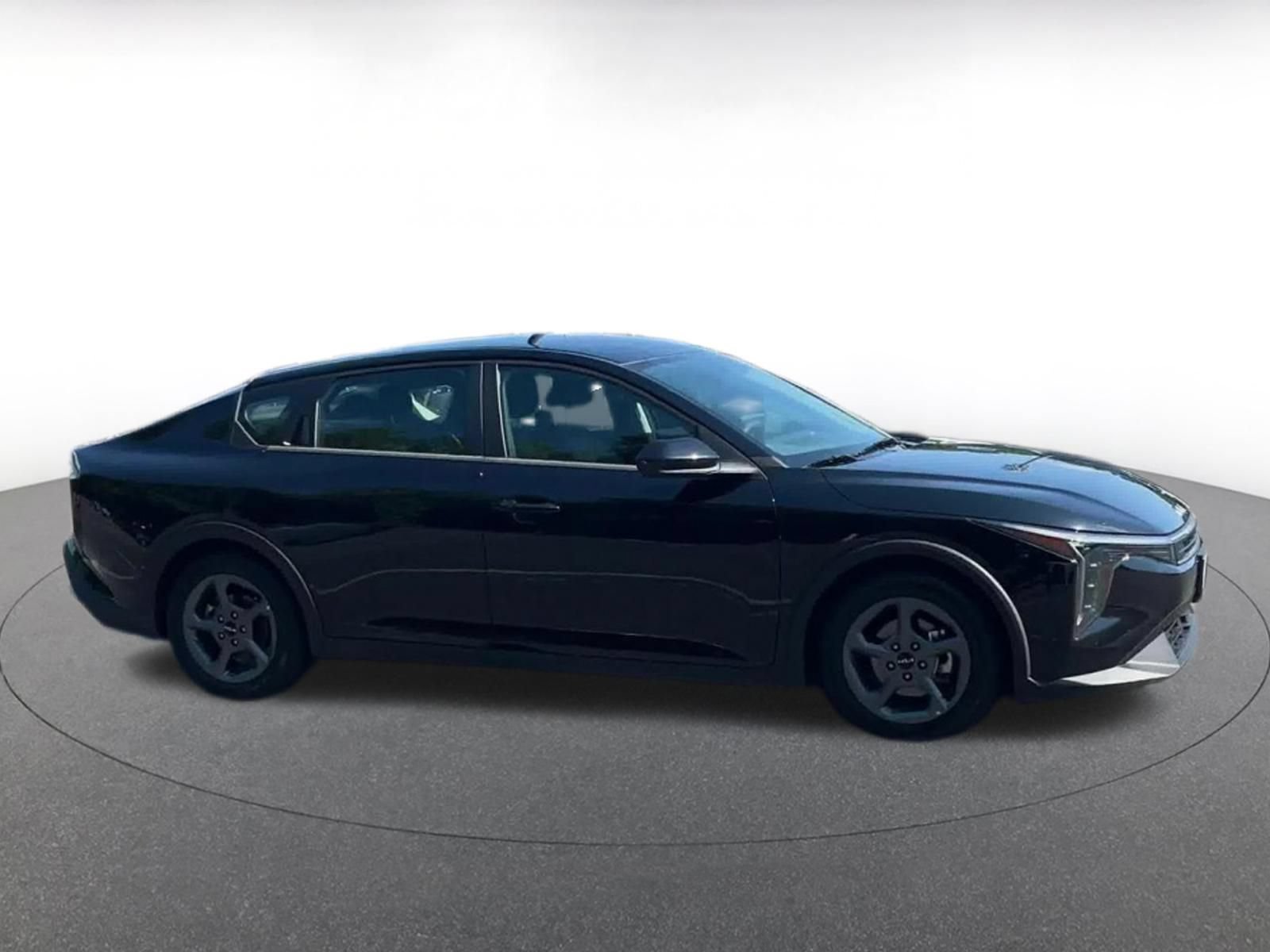 Thumbnail: 2025 Kia K4 - 16