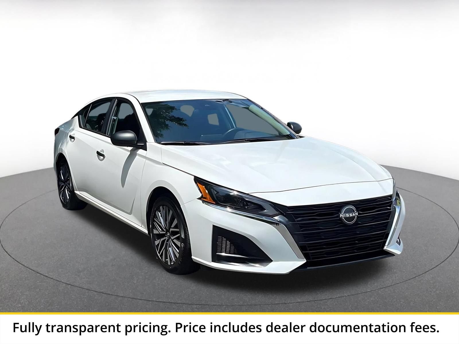 Thumbnail: 2025 Nissan Altima - 1