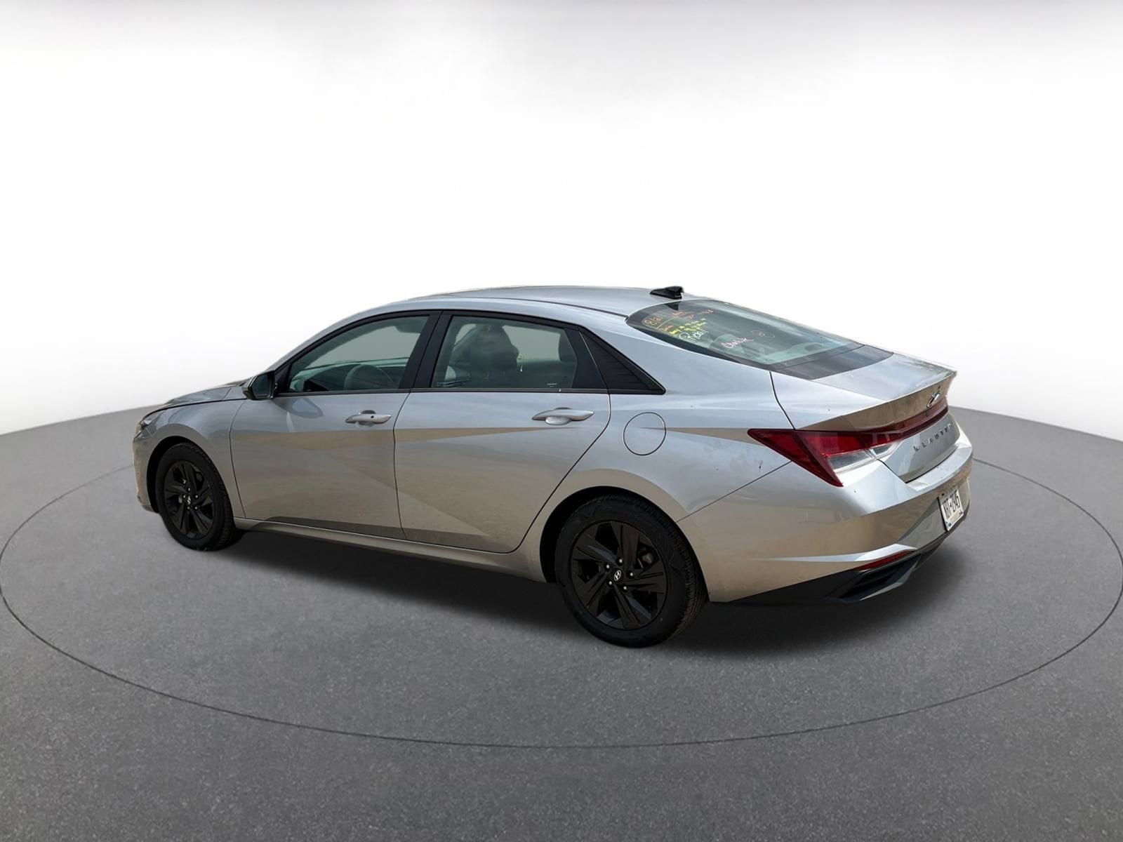 Thumbnail: 2023 Hyundai Elantra - 9