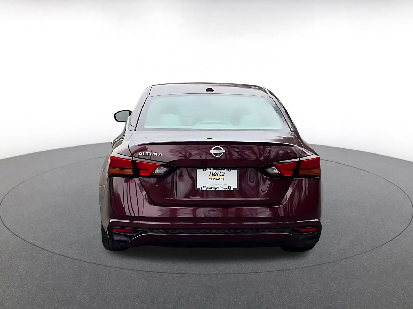 Thumbnail: 2025 Nissan Altima - 12