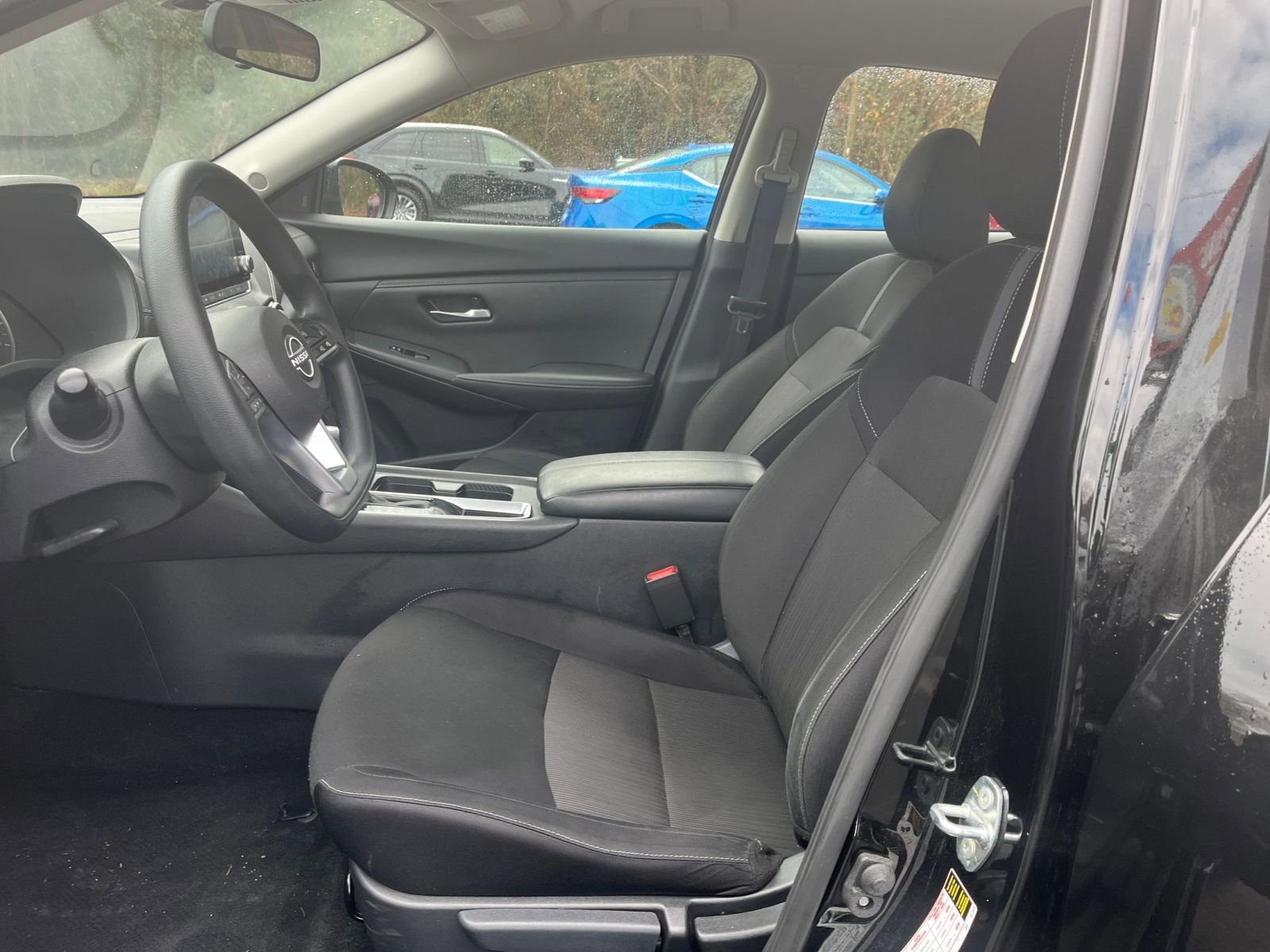 Thumbnail: 2025 Nissan Sentra - 24