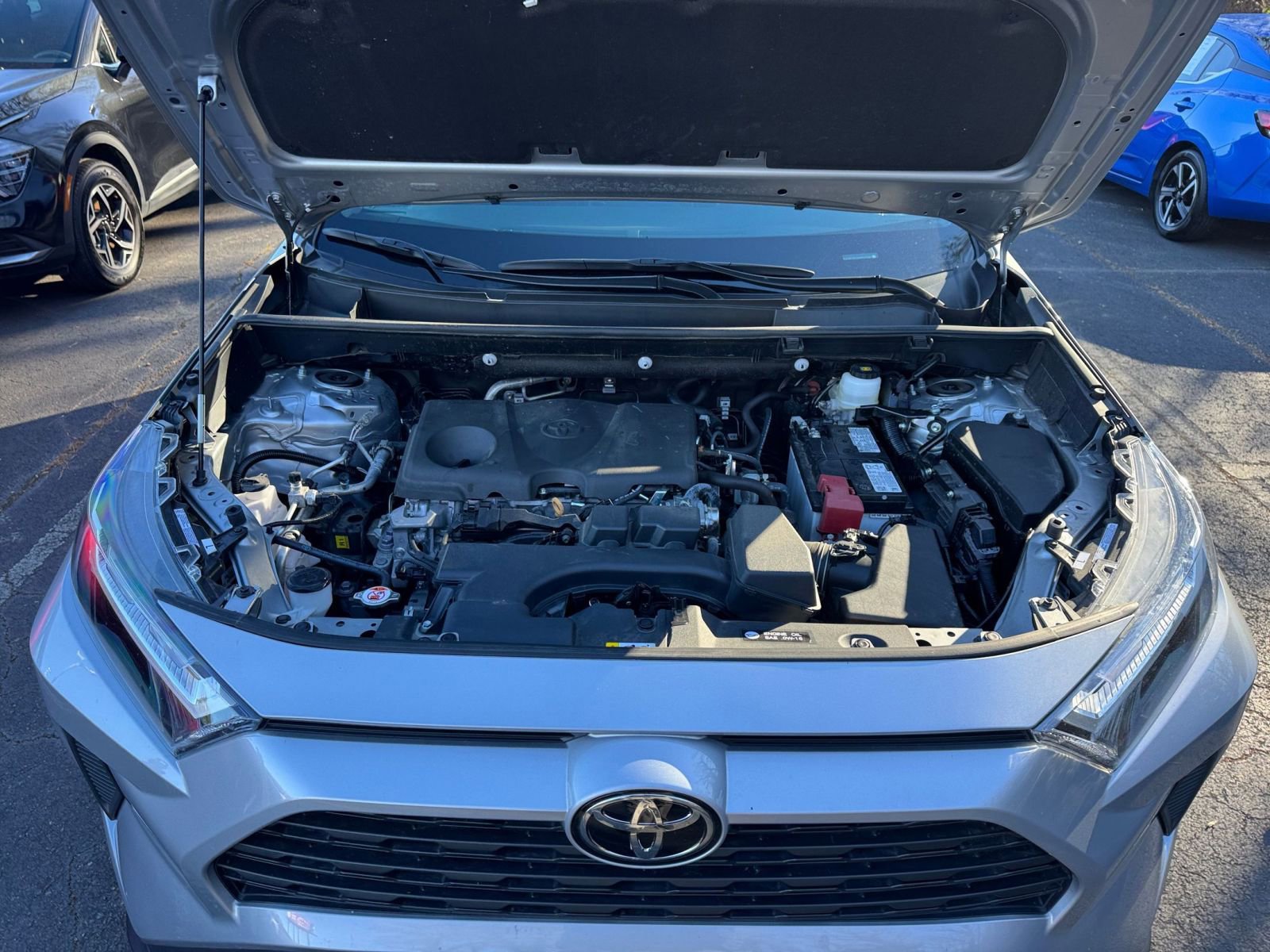 Thumbnail: 2025 Toyota RAV4 - 25