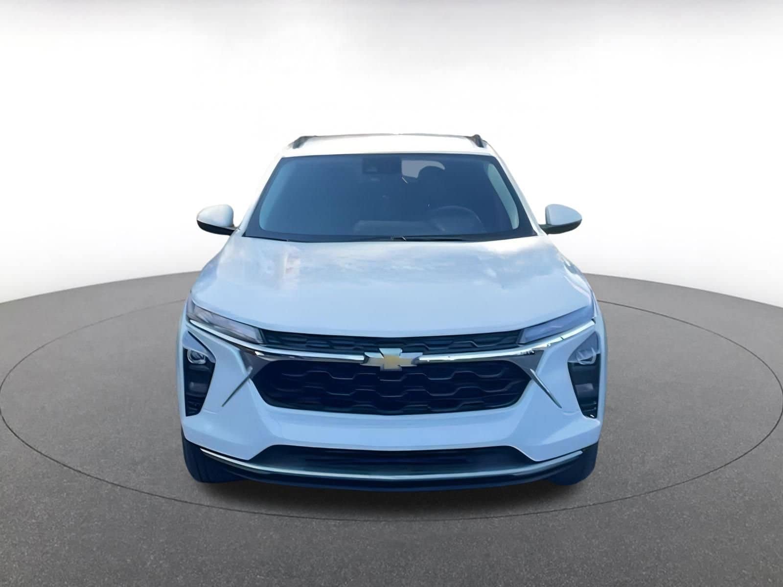 Thumbnail: 2025 Chevrolet Trax - 4