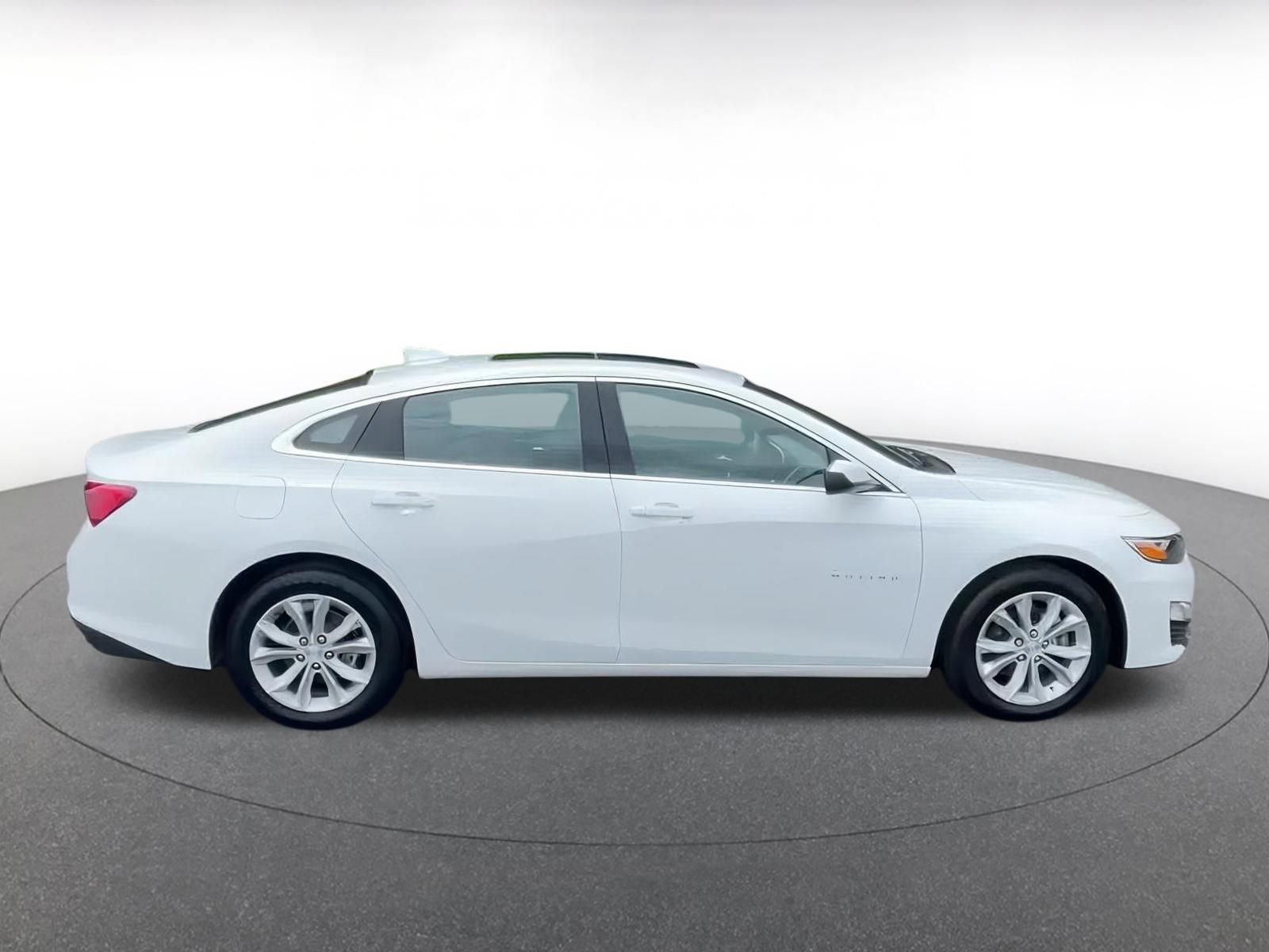 2024 Chevrolet Malibu LT 16
