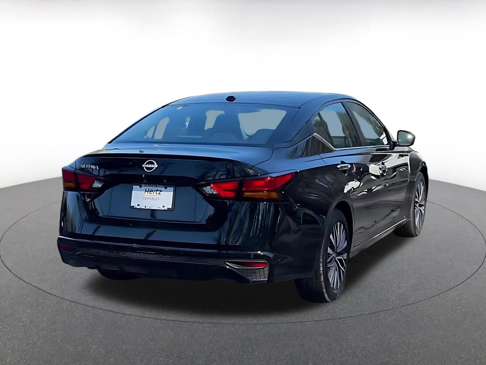 Thumbnail: 2025 Nissan Altima - 14