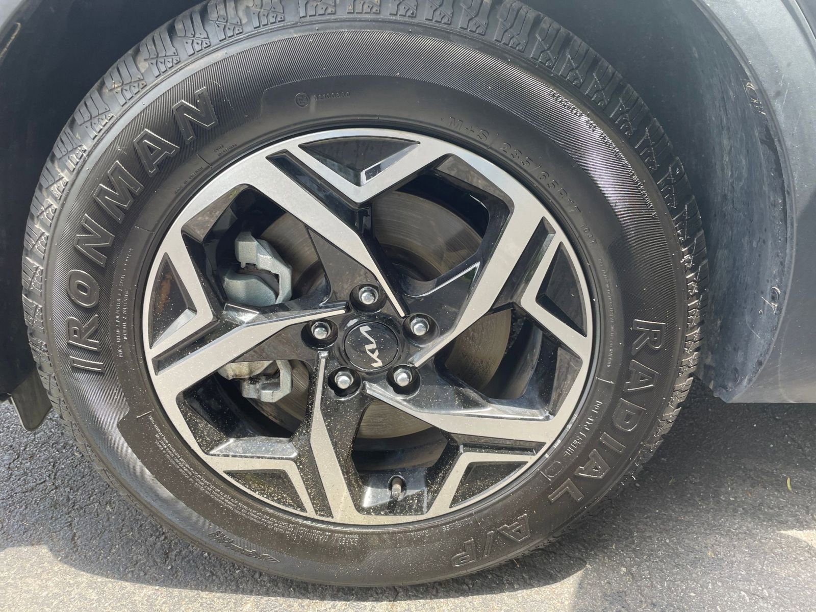 2024 Kia Sportage LX 26