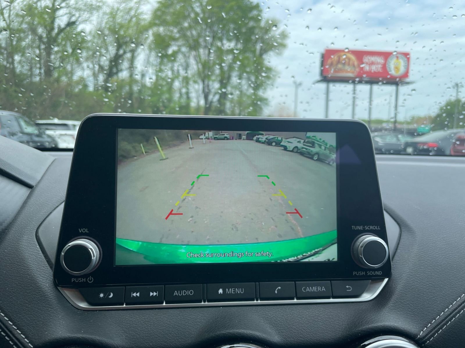 Thumbnail: 2025 Nissan Sentra - 22