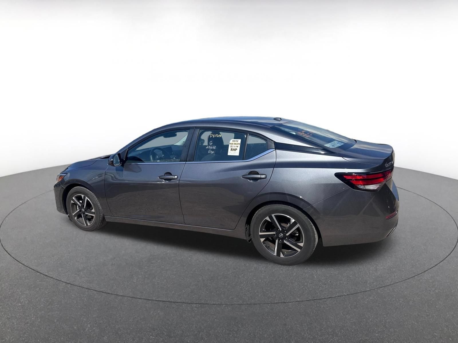 Thumbnail: 2025 Nissan Sentra - 10
