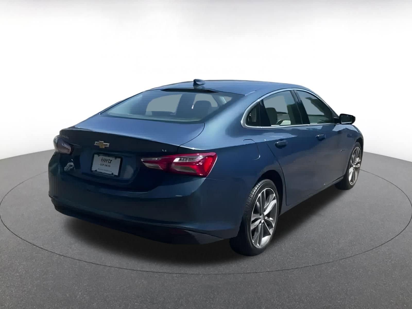Thumbnail: 2024 Chevrolet Malibu - 14