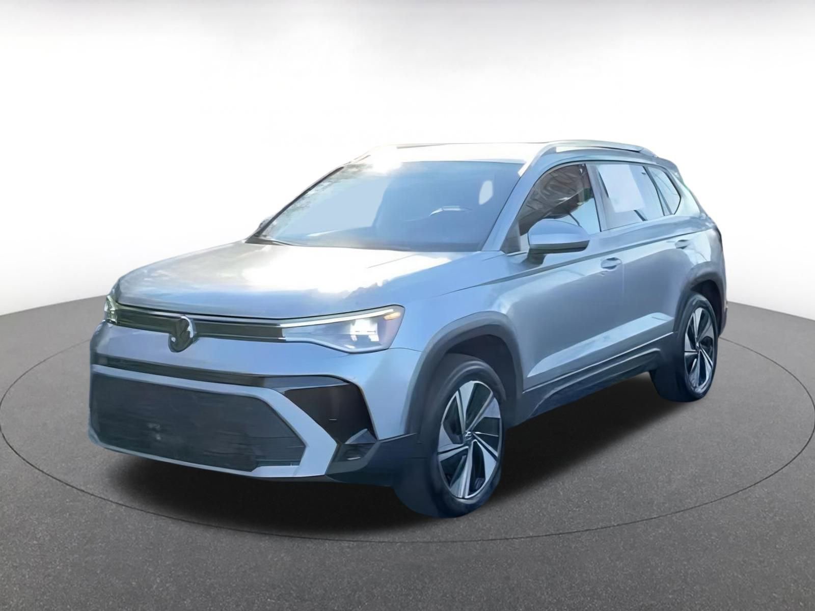 Thumbnail: 2025 Volkswagen Taos - 7