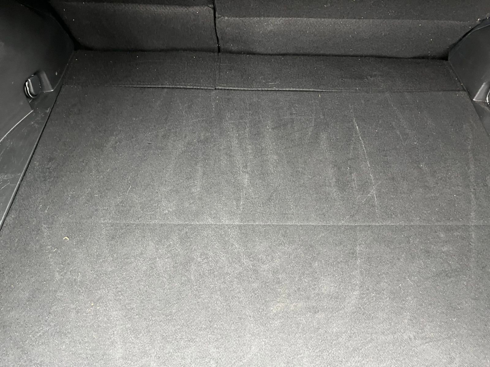 Thumbnail: 2025 Toyota RAV4 - 31