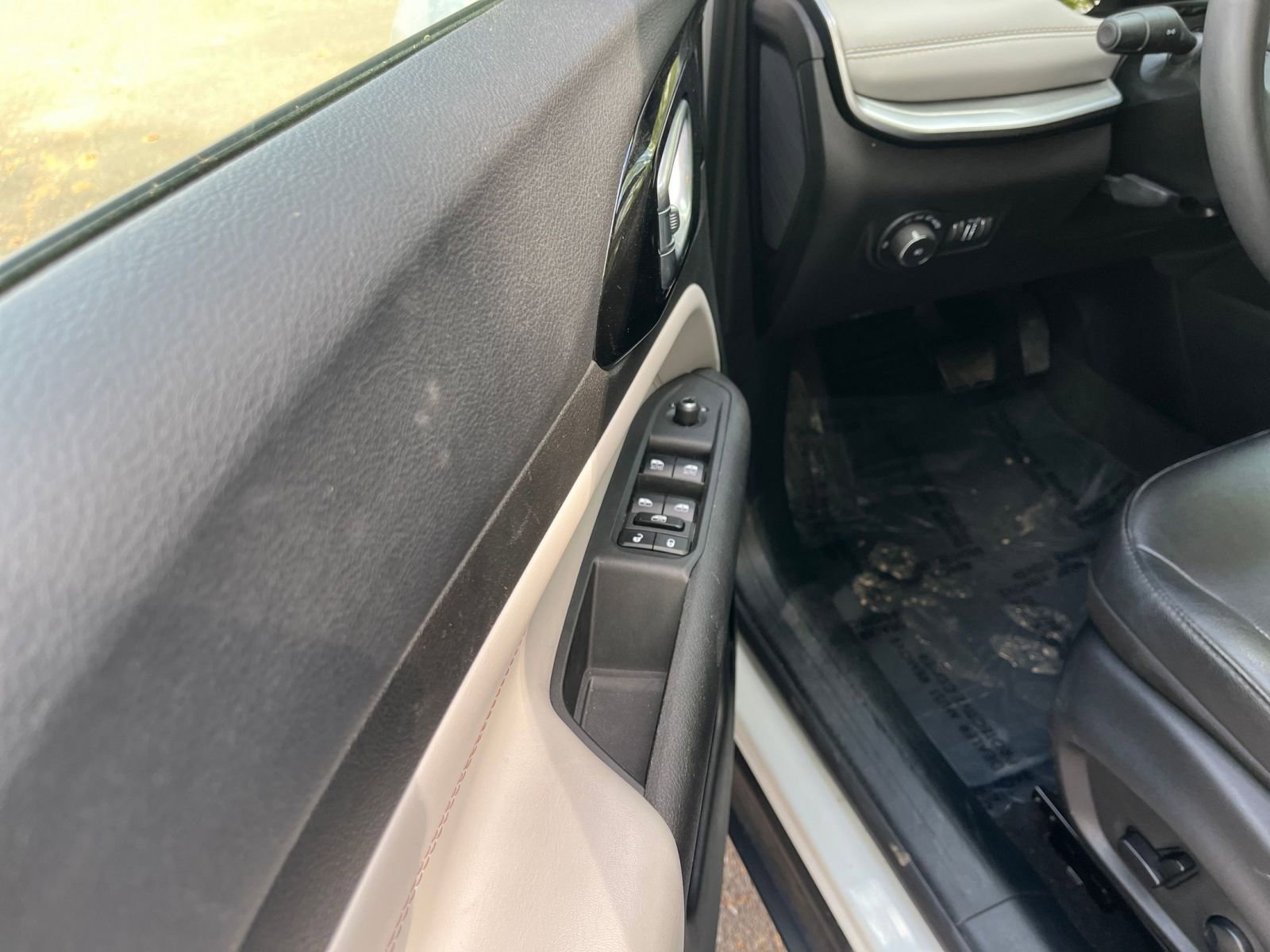 Thumbnail: 2025 Jeep Compass - 18