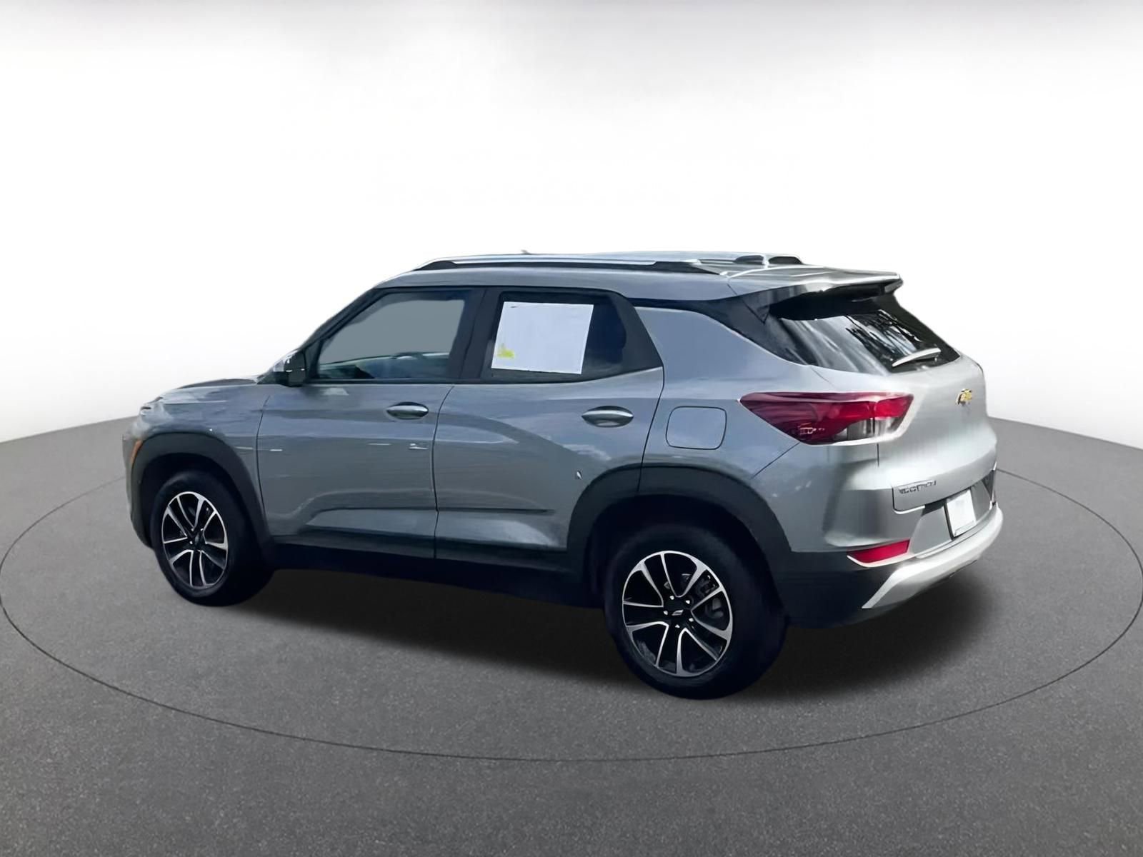 Thumbnail: 2025 Chevrolet TrailBlazer - 14