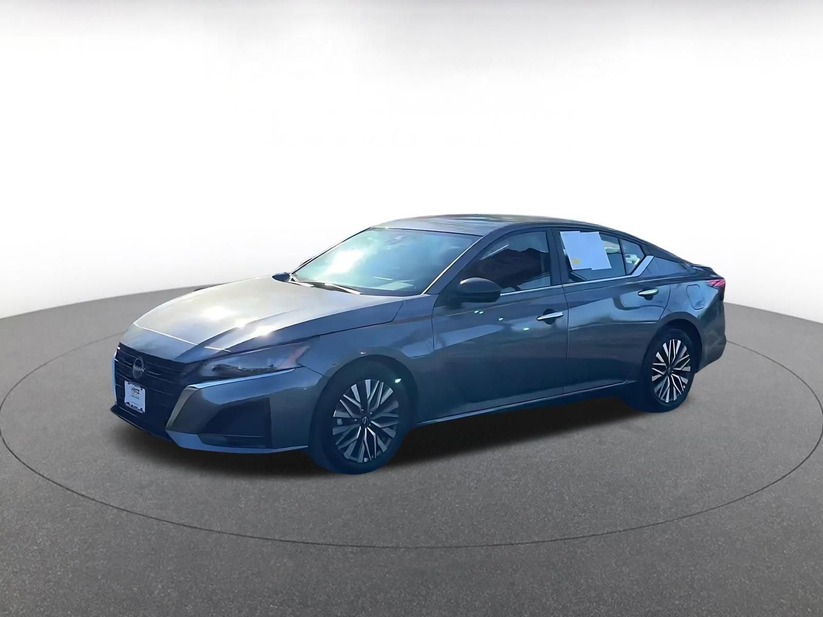 Thumbnail: 2025 Nissan Altima - 7