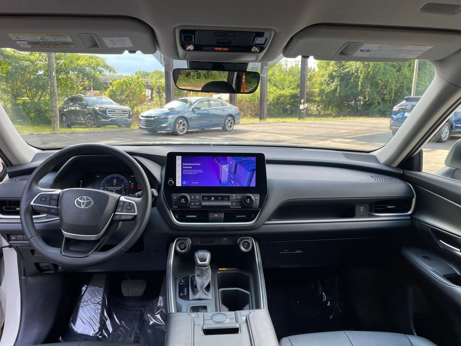 Thumbnail: 2024 Toyota Grand Highlander - 29