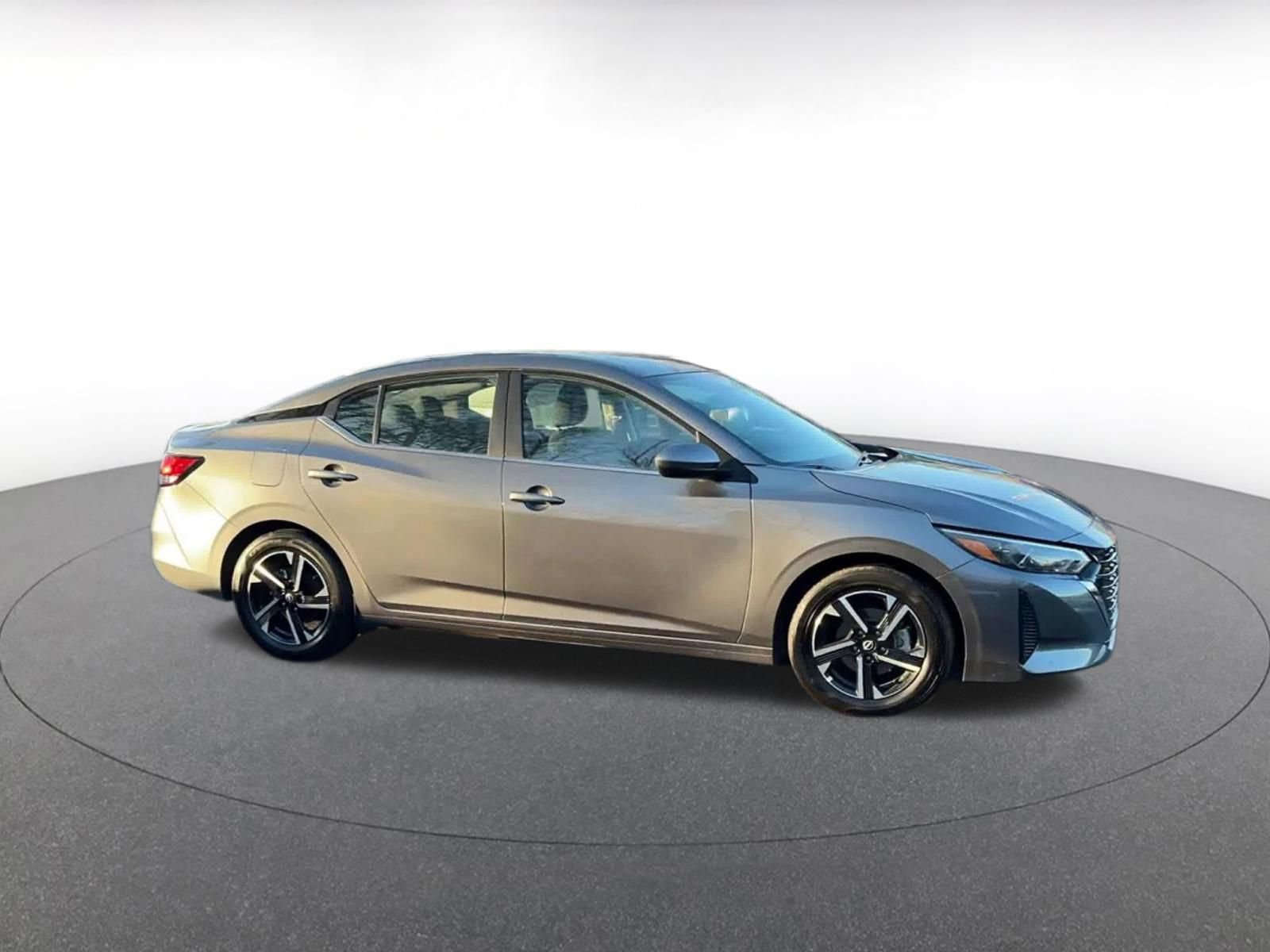 Thumbnail: 2025 Nissan Sentra - 2