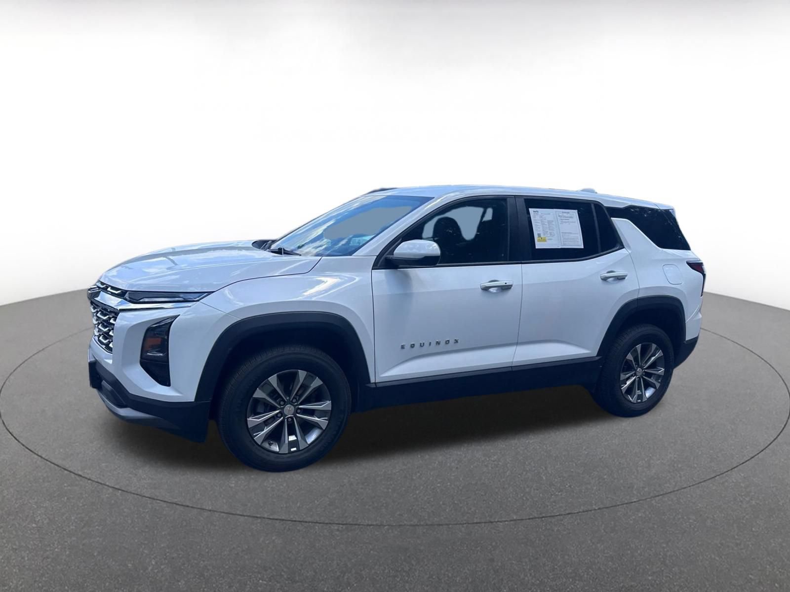 Thumbnail: 2025 Chevrolet Equinox - 11