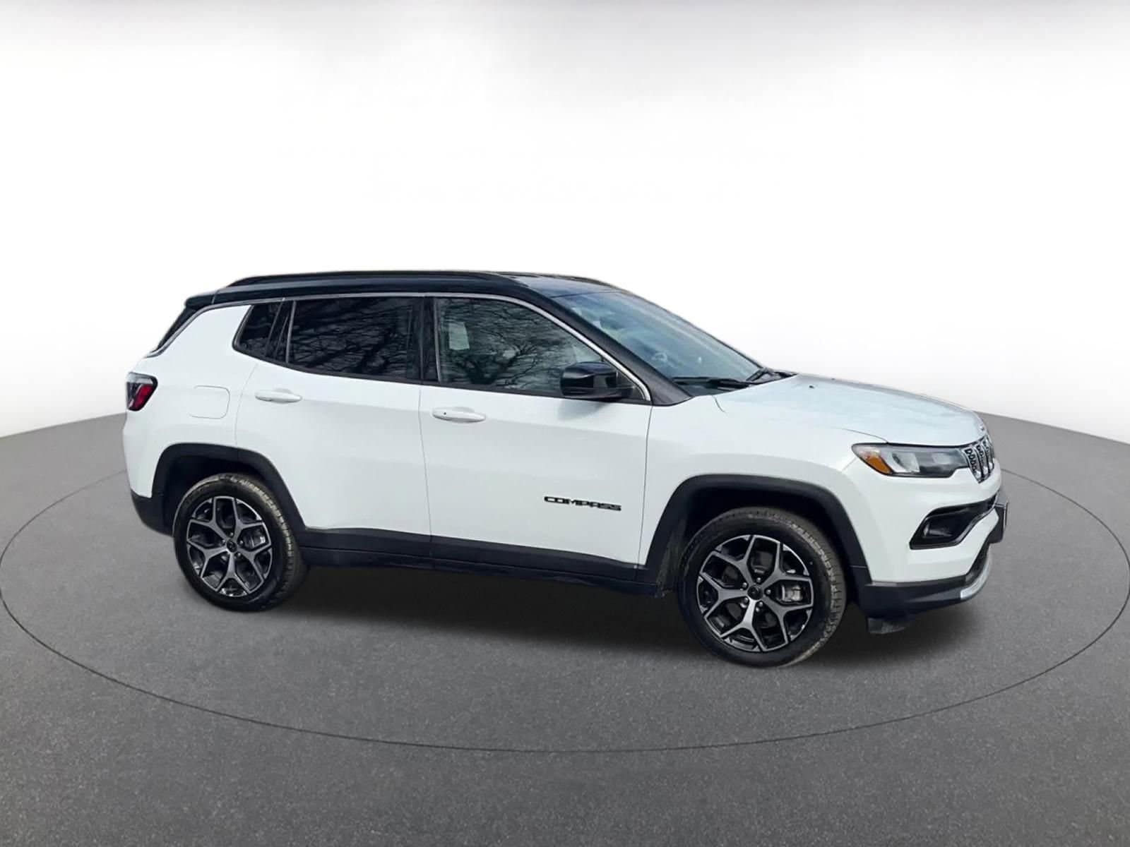 Thumbnail: 2025 Jeep Compass - 2