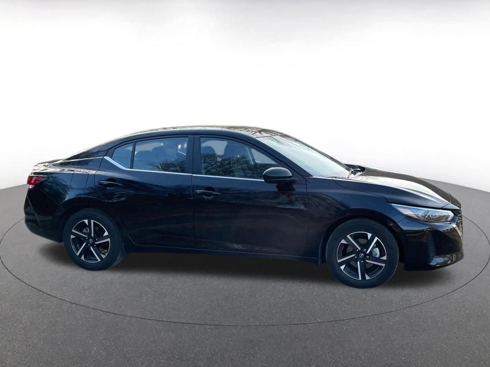 Thumbnail: 2025 Nissan Sentra - 15