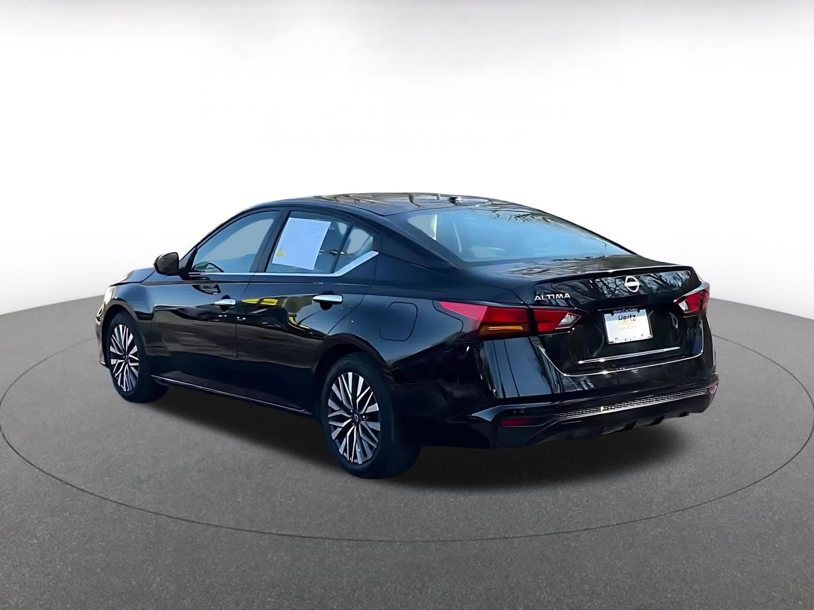 Thumbnail: 2025 Nissan Altima - 11