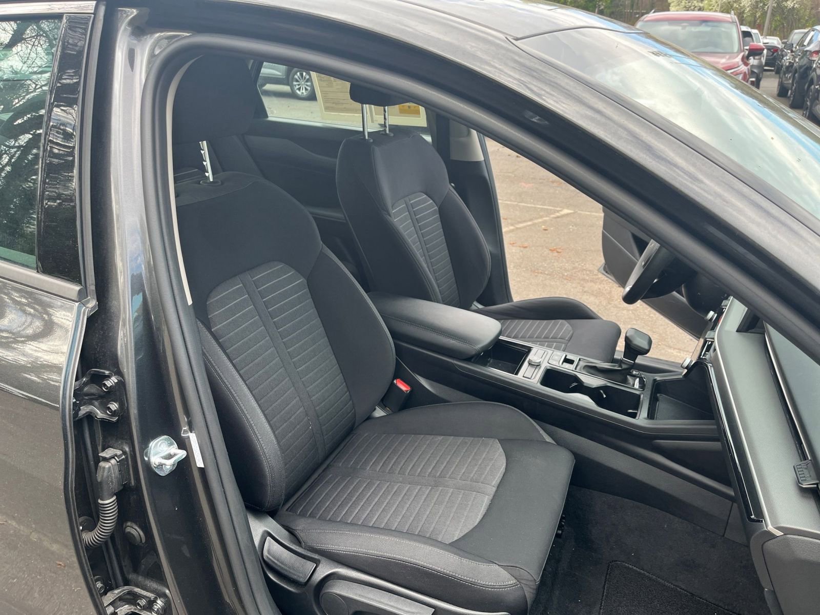 Thumbnail: 2025 Kia K5 - 35