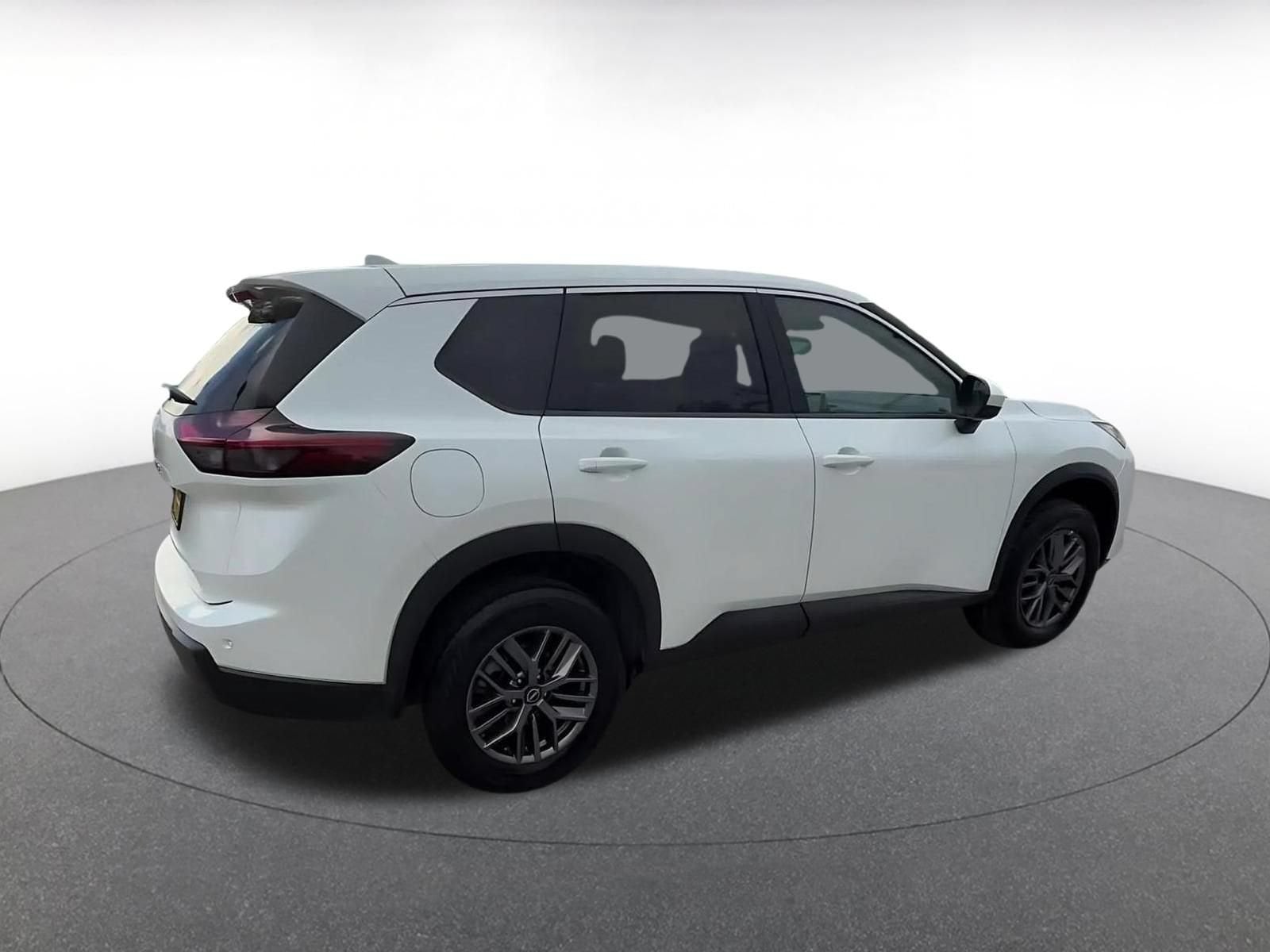 Thumbnail: 2026 Nissan Rogue - 15
