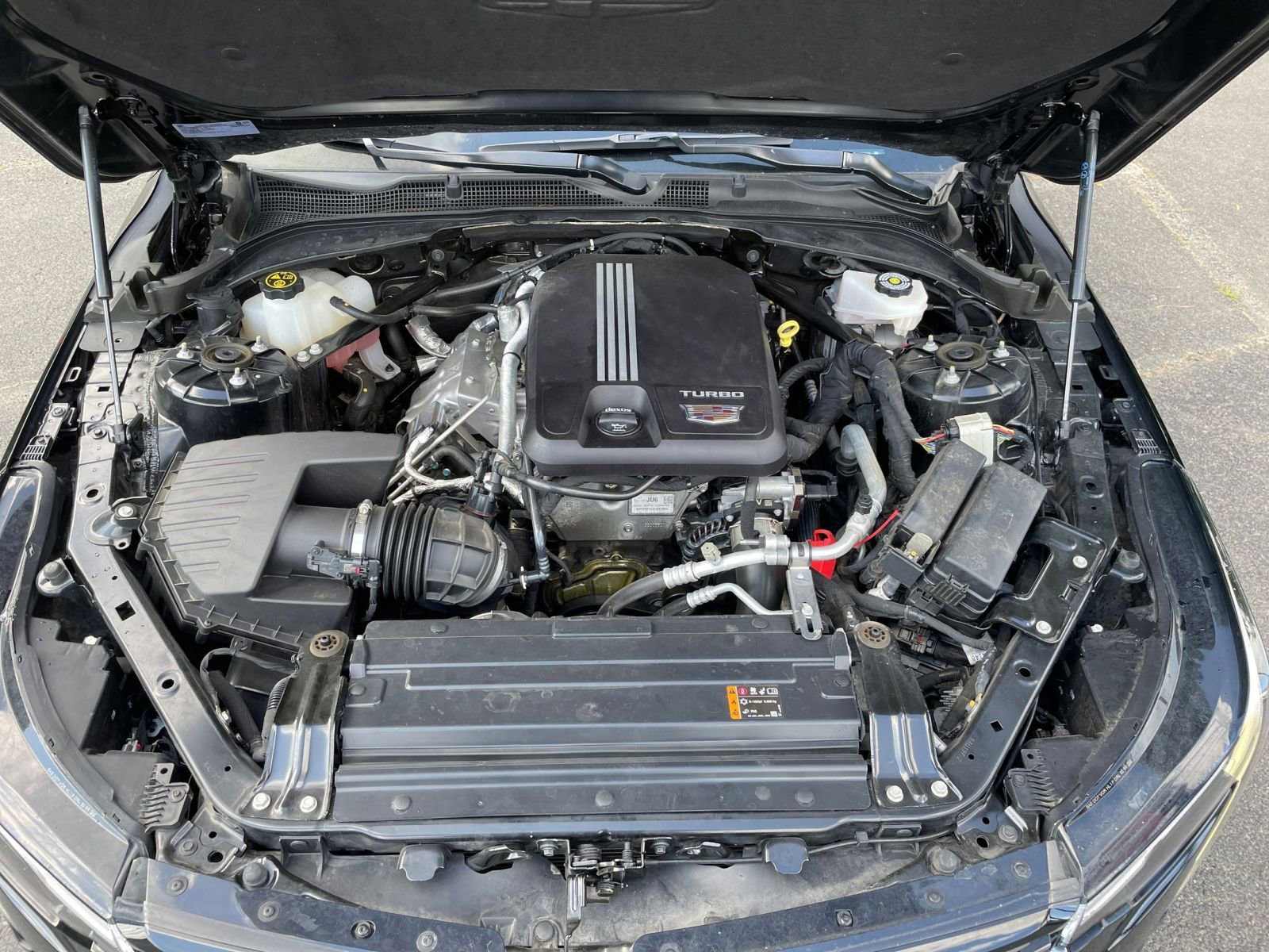 Thumbnail: 2023 Cadillac CT4 - 28