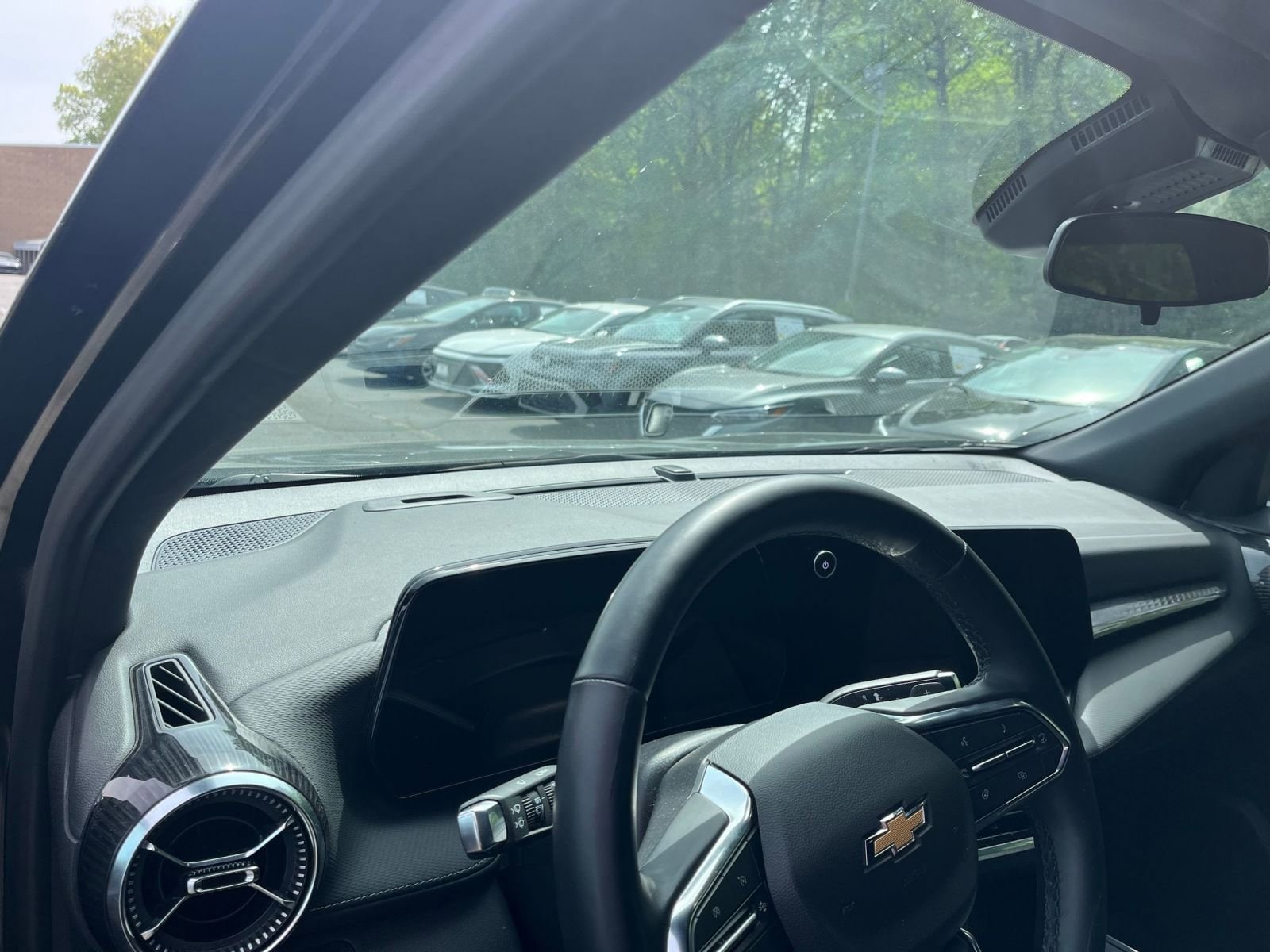 Thumbnail: 2025 Chevrolet Equinox - 29