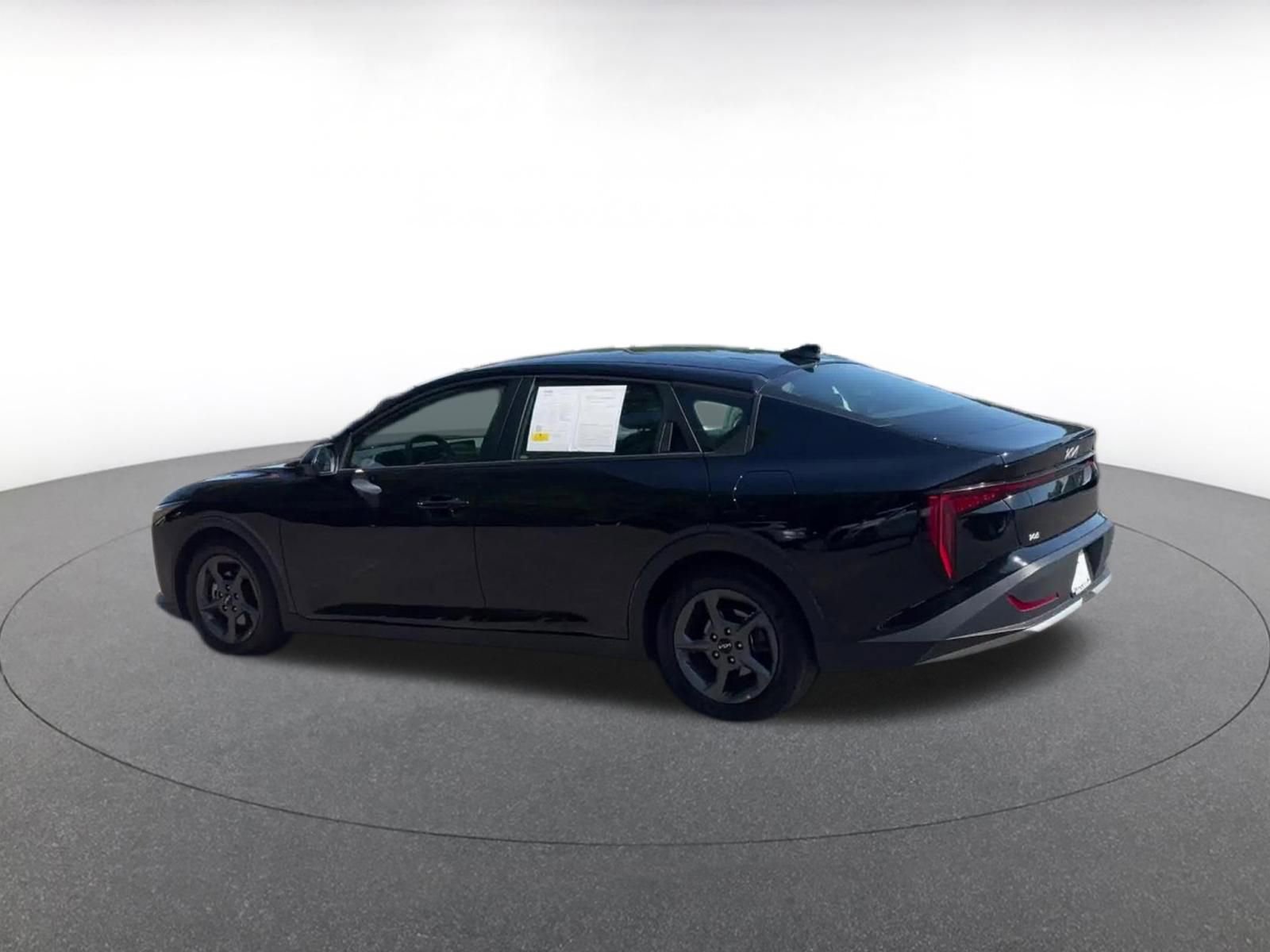 Thumbnail: 2025 Kia K4 - 10