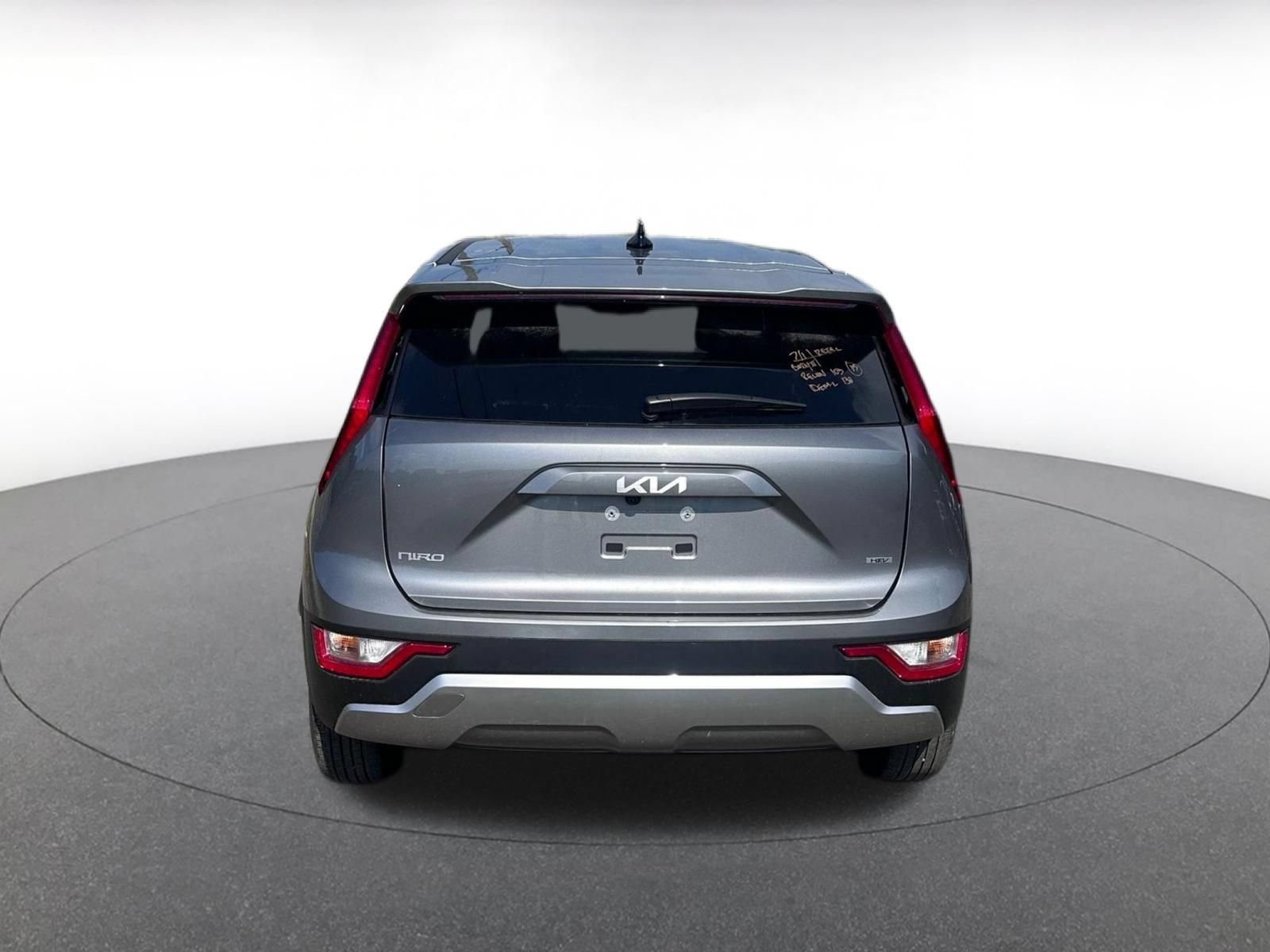 Thumbnail: 2026 Kia Niro - 12