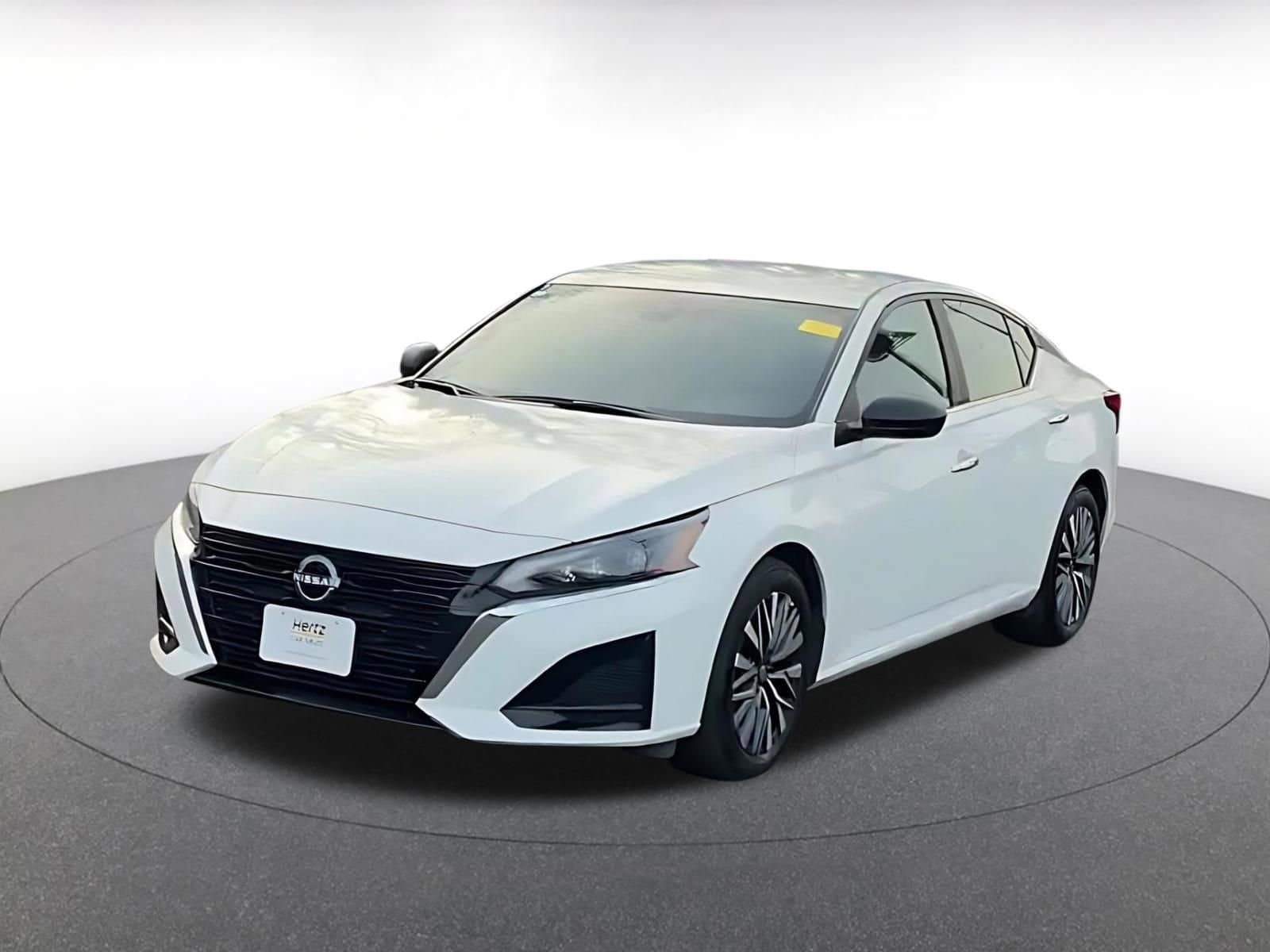 Thumbnail: 2025 Nissan Altima - 7