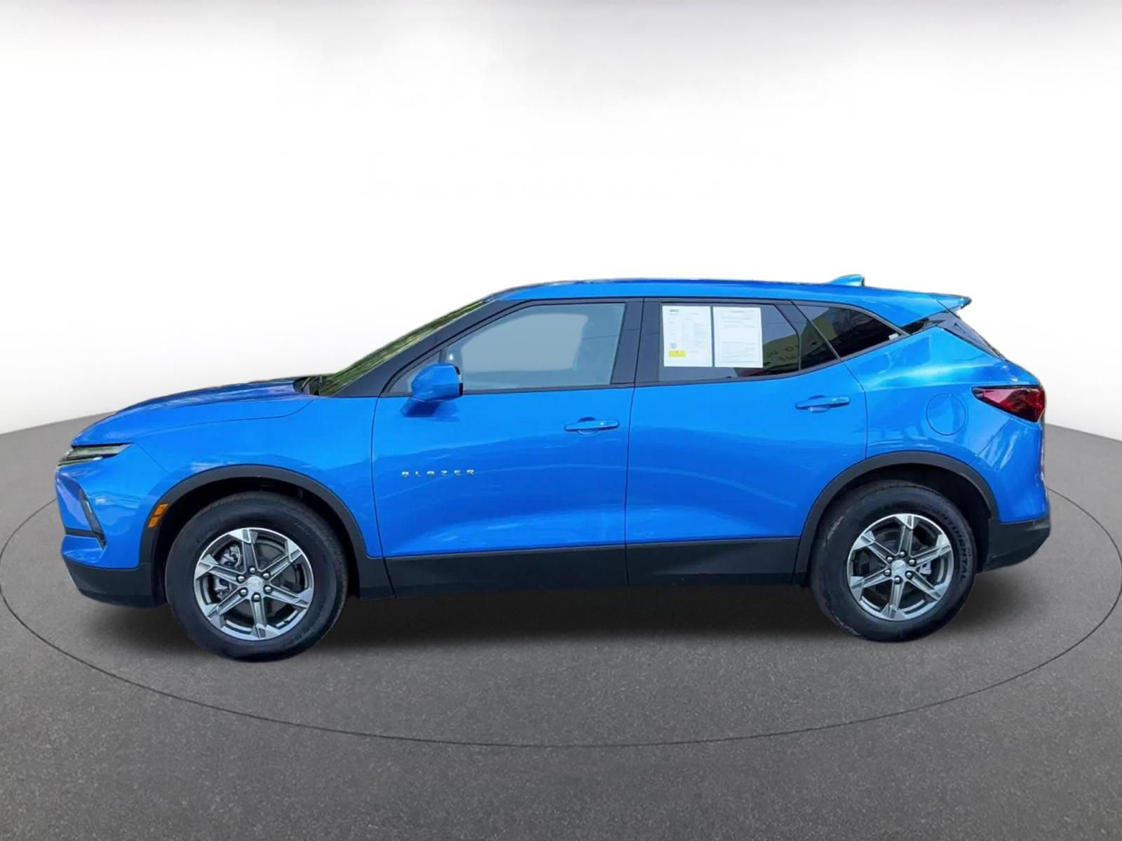 Thumbnail: 2025 Chevrolet Blazer - 9