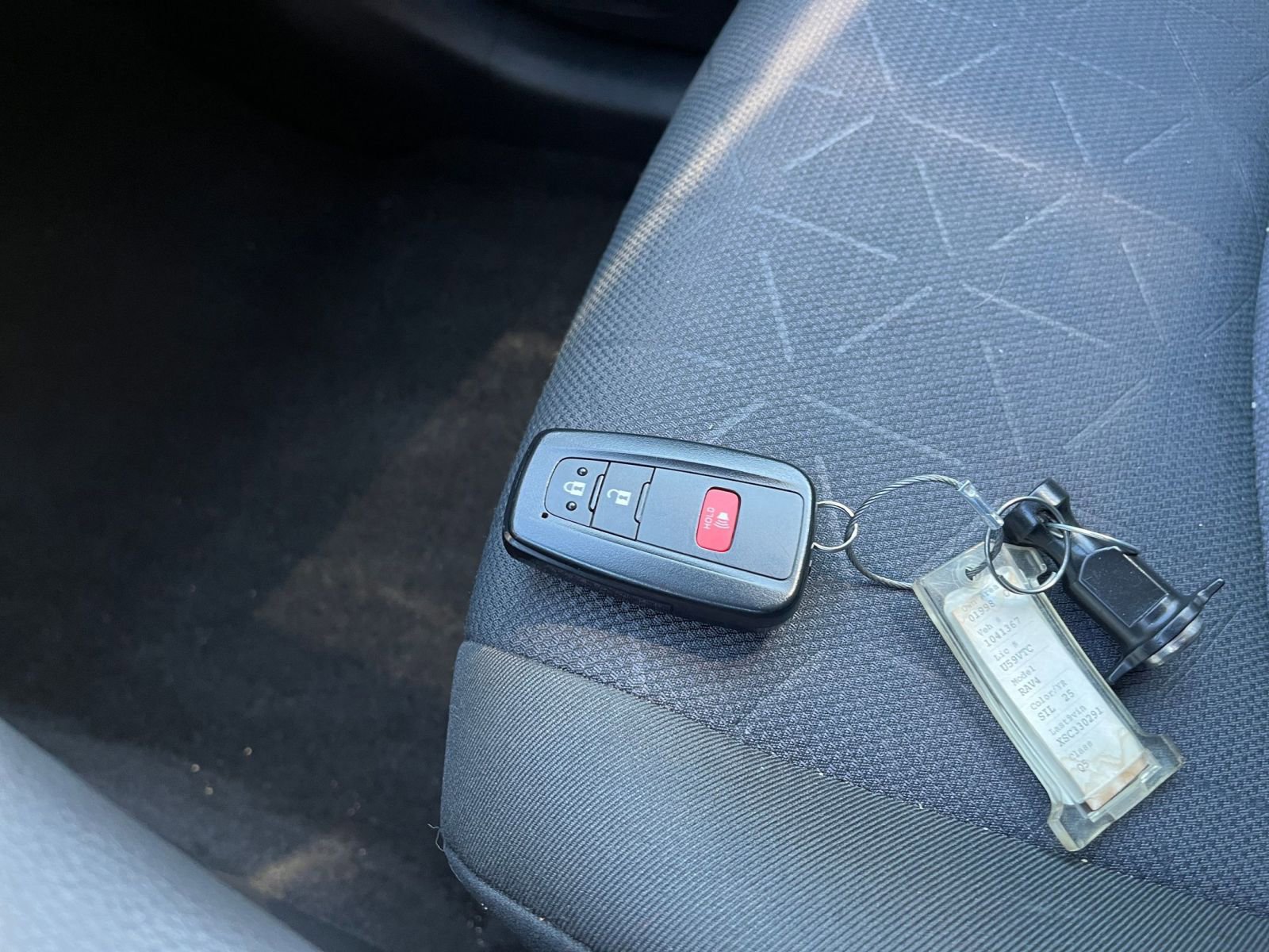 Thumbnail: 2025 Toyota RAV4 - 22