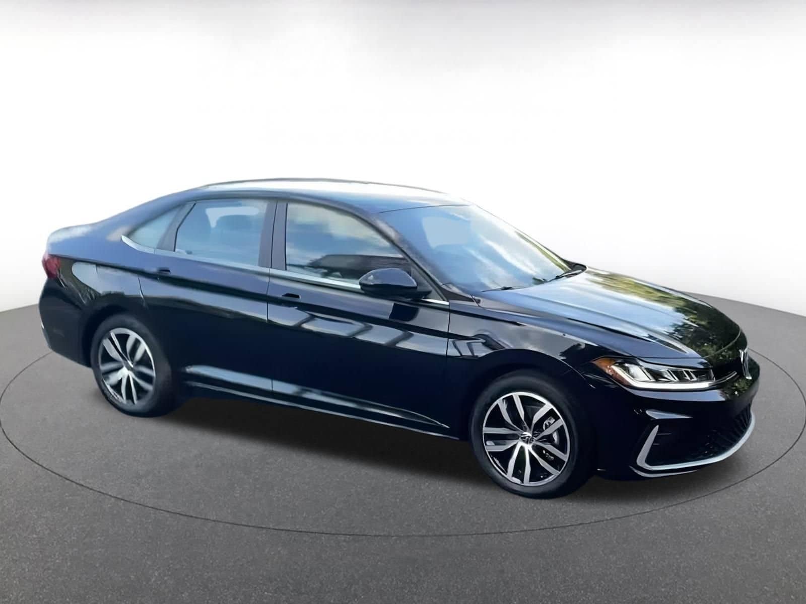 Thumbnail: 2025 Volkswagen Jetta - 12