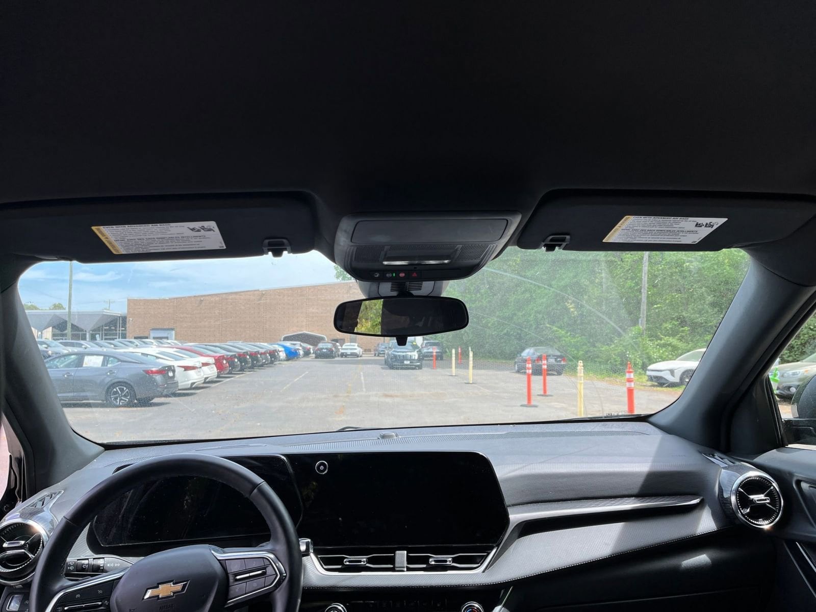 Thumbnail: 2025 Chevrolet Equinox - 33